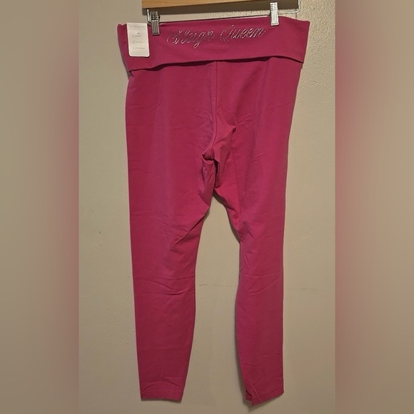 Victoria’s Secret PINK Fold Over Rhinestone “Sleigh Queen” Leggings Y2K Pink - Picture 2 of 6